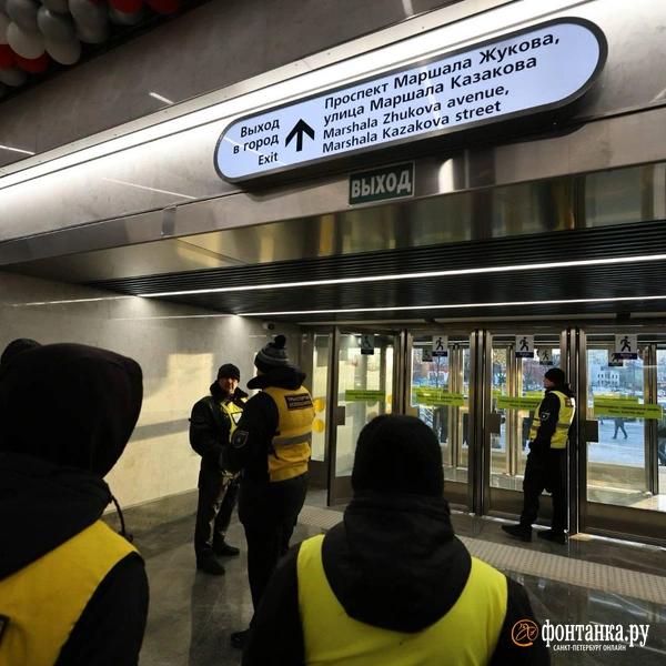 &laquo;Вы из какой организации?&raquo; &mdash; &laquo;Юго-Запад&raquo;. Как Петербург получил две новые станции метро