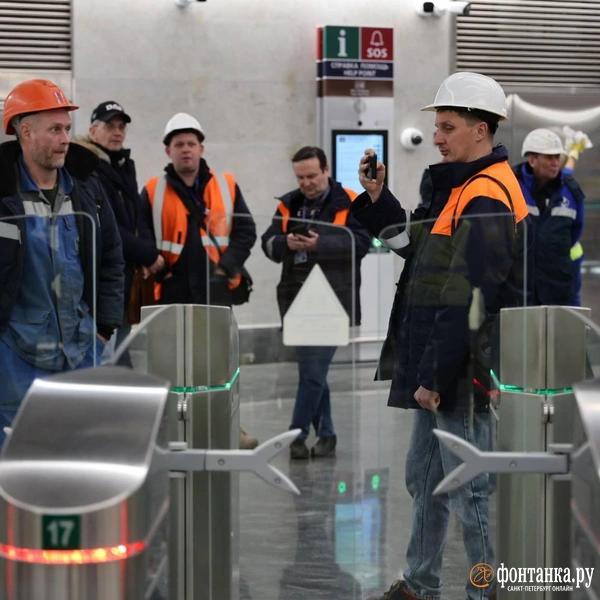 &laquo;Вы из какой организации?&raquo; &mdash; &laquo;Юго-Запад&raquo;. Как Петербург получил две новые станции метро