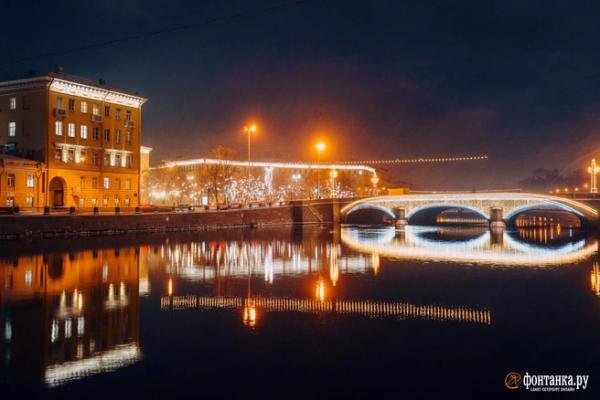 Гуляем по новогоднему Петербургу с &laquo;Фонтанкой&raquo;