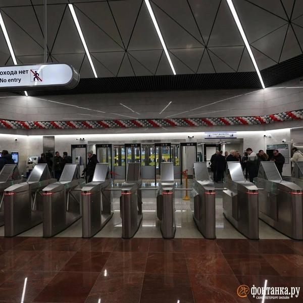 &laquo;Вы из какой организации?&raquo; &mdash; &laquo;Юго-Запад&raquo;. Как Петербург получил две новые станции метро