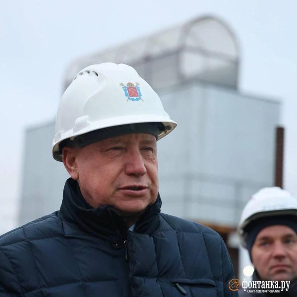 Два моста у одной реки. Кто построит переправы через Неву