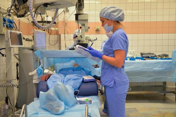 Все продать и поглотить. Частные клиники Петербурга на пороге больших перемен