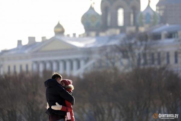 Куда сходить 13&ndash;15 февраля: валентинки на льду, праздник уличной музыки и &laquo;Человеческий голос&raquo; в БДТ