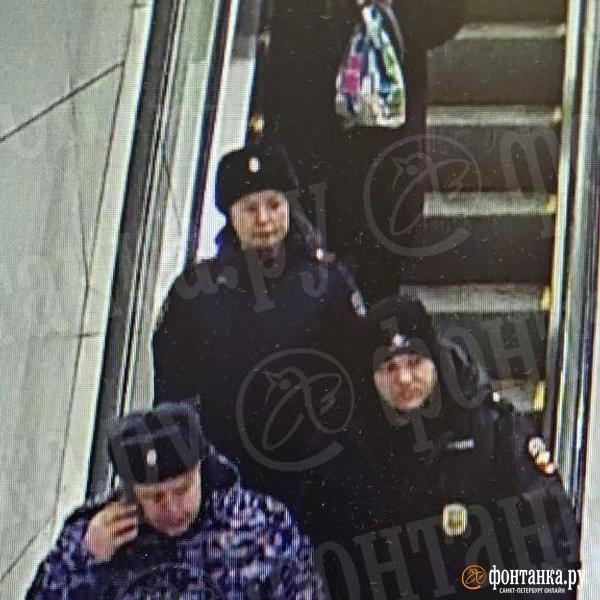 Смерть на &laquo;Перекрёстке&raquo;. Как гибель посетителя в Петербурге встряхнула бизнес продуктового гиганта 