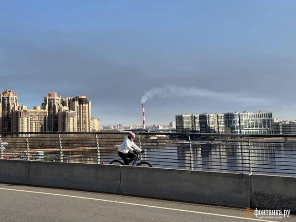 Опасен ли воздух в Петербурге из-за смога? Что говорят эксперты