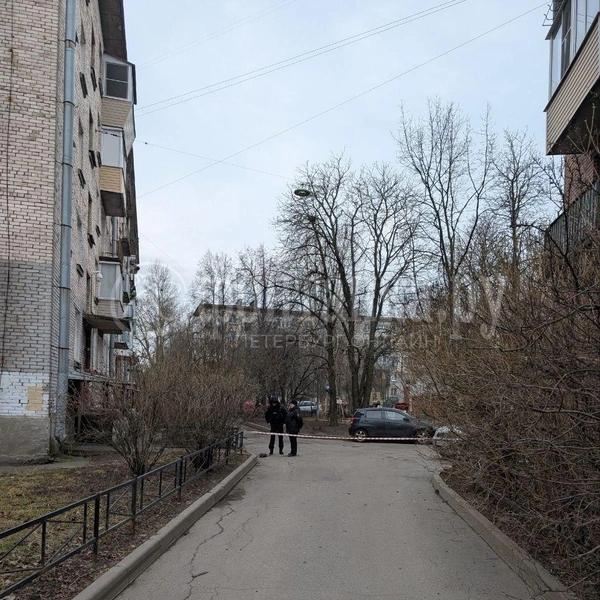 &laquo;И сразу вспышка, бабах!&raquo; Первые кадры и комментарии из Кронштадта после сегодняшней ночи