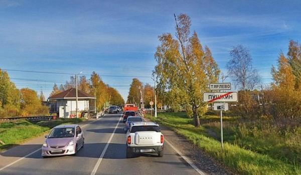 По домам и деревьям. В Петербурге показали, как построят знаменитый Тярлевский путепровод