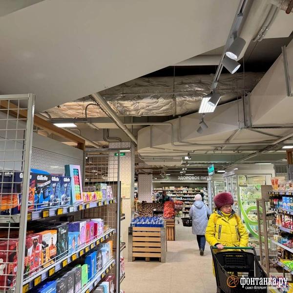 Смерть на &laquo;Перекрёстке&raquo;. Как гибель посетителя в Петербурге встряхнула бизнес продуктового гиганта 