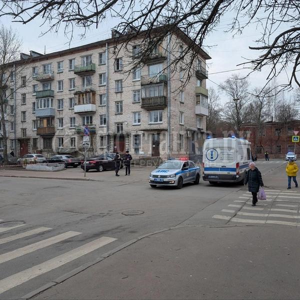 &laquo;И сразу вспышка, бабах!&raquo; Первые кадры и комментарии из Кронштадта после сегодняшней ночи