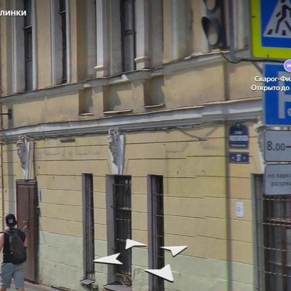 Как повесили, так и держится. Что еще за платная парковка только для своих появилась в Петербурге?