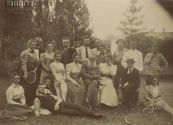 Куда пойти 27 февраля&ndash;1 марта: премьера Фокина в Александринском, разговоры с Могучим и &laquo;Хороводы&raquo; в Мариинке