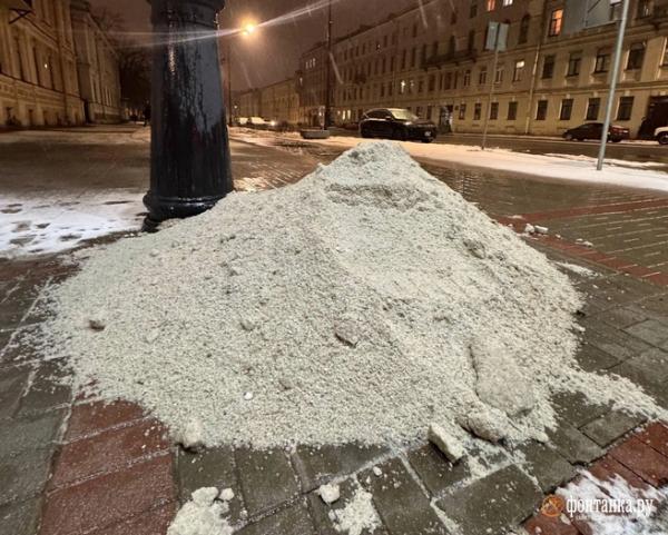 Золотая соль. Кто и сколько заработал на реагентах в Петербурге